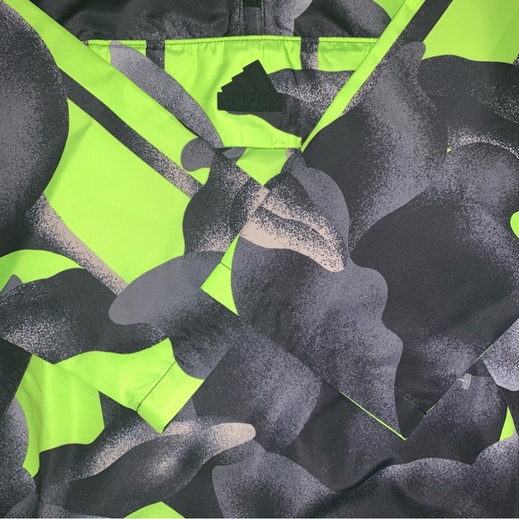 Adidas City Escape Q3 Windbreaker Multi Sport Jacket-Size L New - Picture 7 of 14